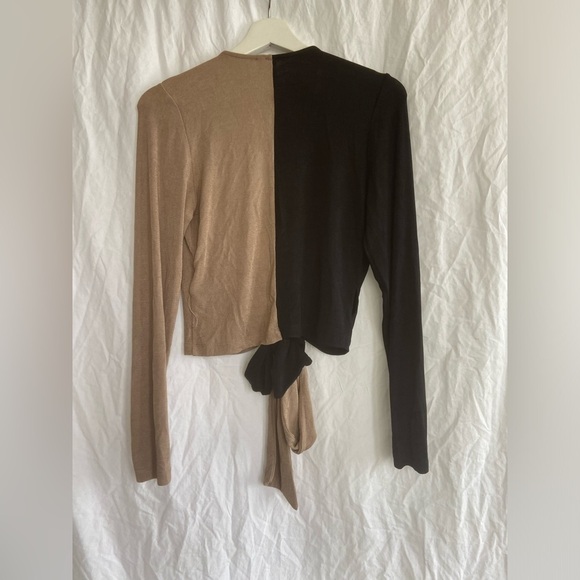 & Other Stories Colorblock two-tone Wrap Knit Top Size Small - Picture 13 of 13